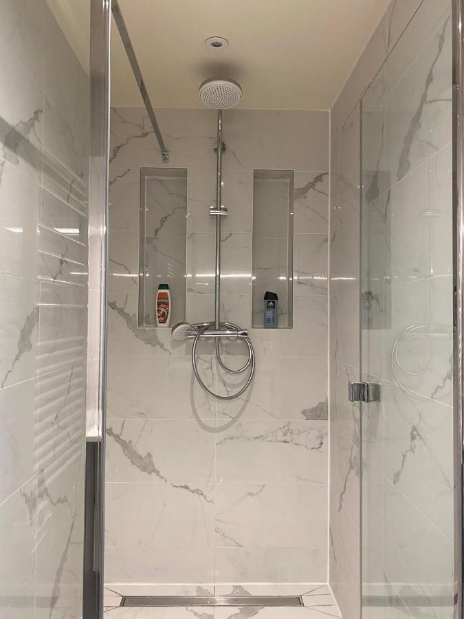 Super Appartement Refait A Neuf Beaucoup De Charme Boulogne-Billancourt Eksteriør bilde