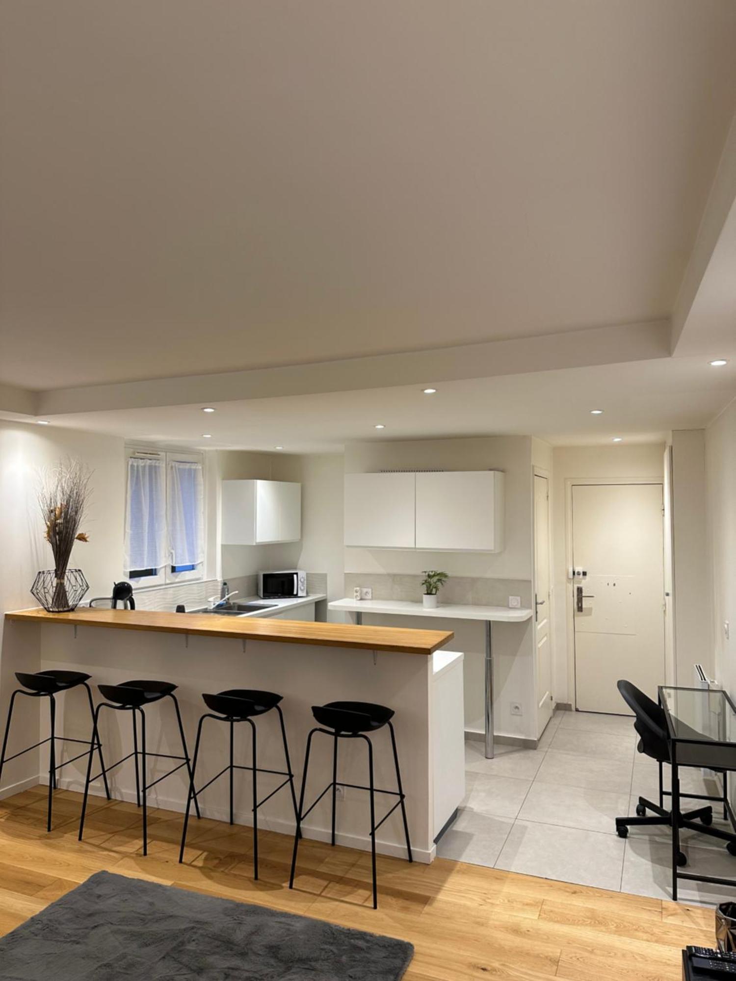 Super Appartement Refait A Neuf Beaucoup De Charme Boulogne-Billancourt Eksteriør bilde