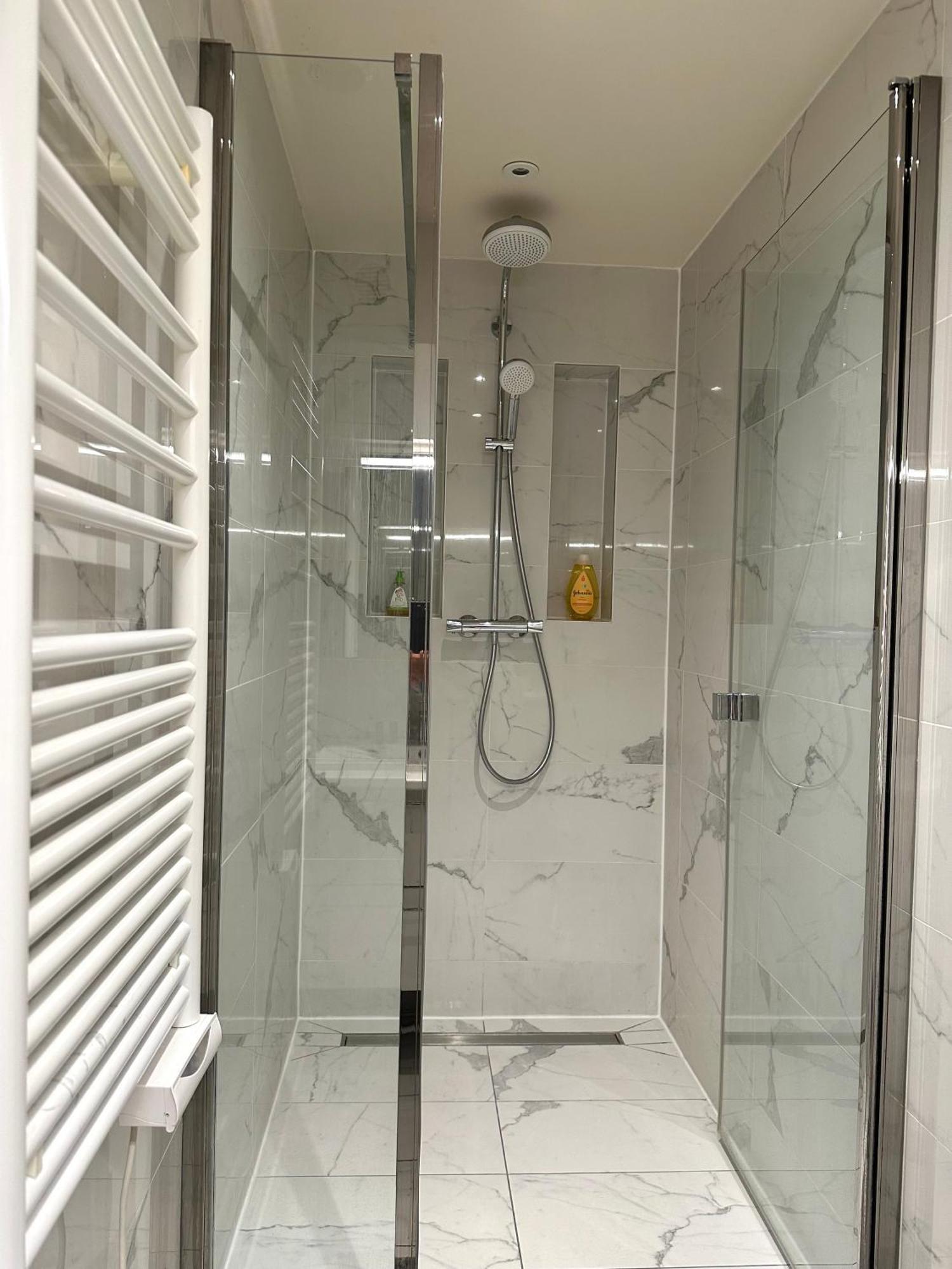 Super Appartement Refait A Neuf Beaucoup De Charme Boulogne-Billancourt Eksteriør bilde